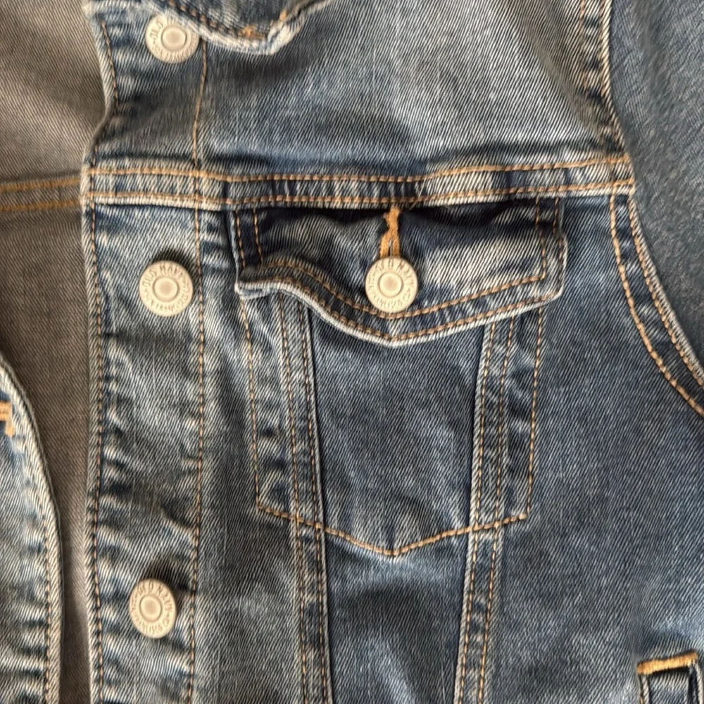 Old Navy euc gently